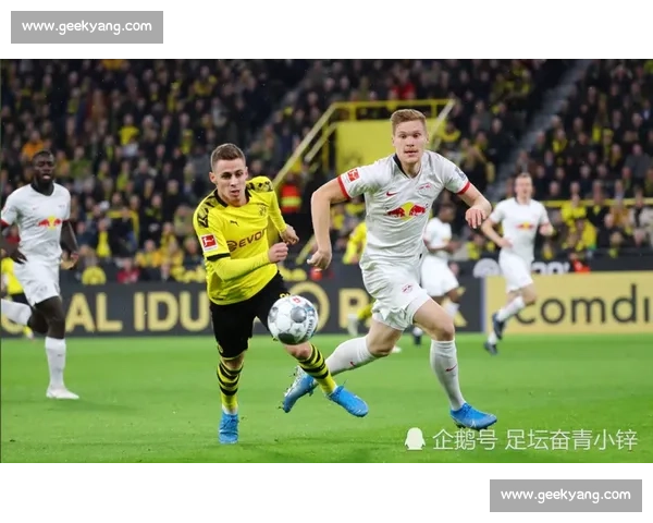 攻防博弈一触即发篮球焦点对决关键球员战术走势全面前瞻解析 - 副本 - 副本