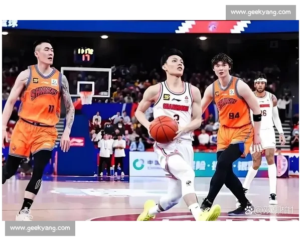 篮球赛前深度分析：双方战术对决与球员状态影响赛事走势